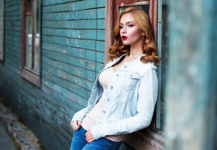 Late-Autumn Fashion Show: magnificent, sexy and fresh