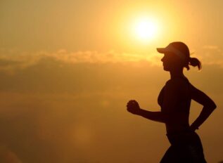 How to Run Faster & Further Without Straining Your Body