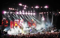 Linkin Park Honors Chester Bennington